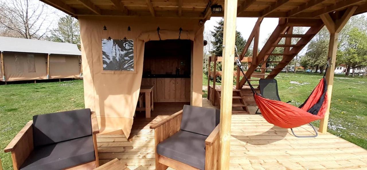 Tente Cabane Du Camping Hautoreille Bannes  Buitenkant foto